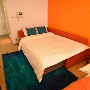 Apartment Roppongi Azabu Sunshine House, Tokyo